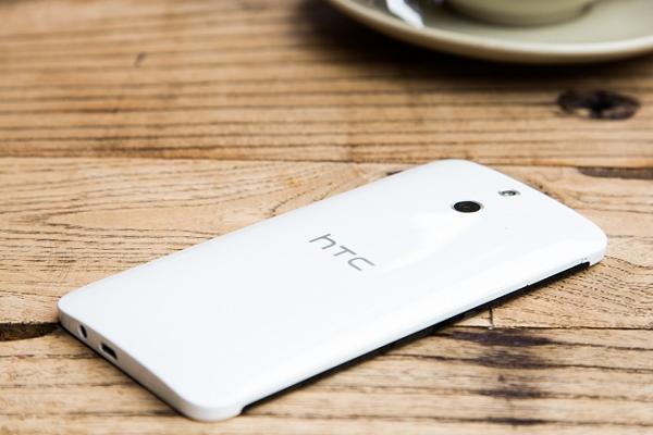 HTC E8